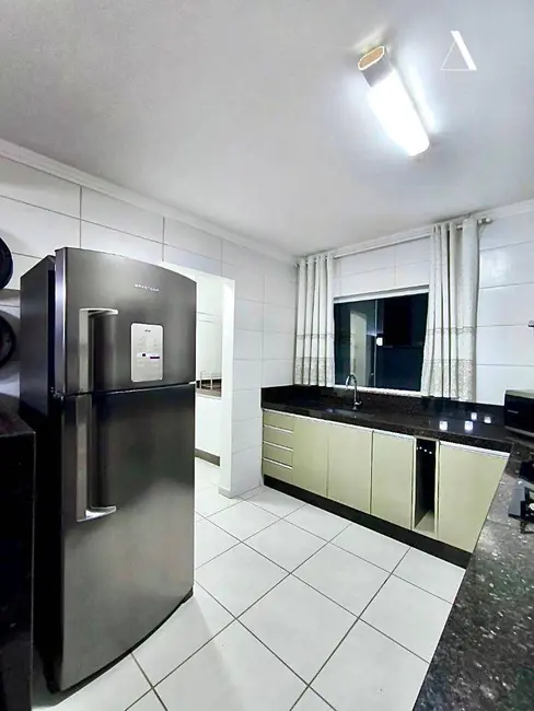 Foto 2 de Apartamento com 2 quartos à venda, 70m2 em Costa e Silva, Joinville - SC