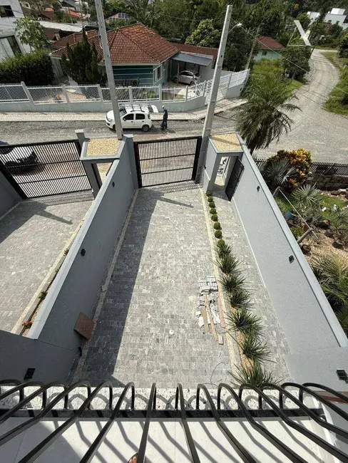 Foto 5 de Casa com 3 quartos à venda, 154m2 em São Marcos, Joinville - SC