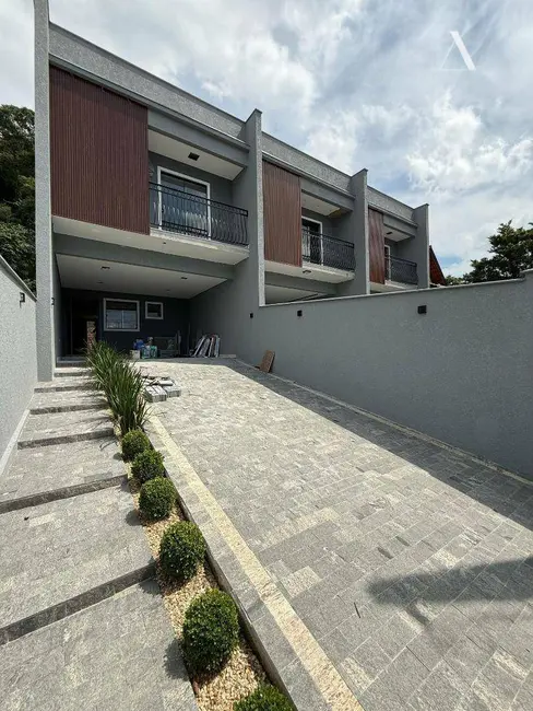 Foto 1 de Casa com 3 quartos à venda, 154m2 em São Marcos, Joinville - SC
