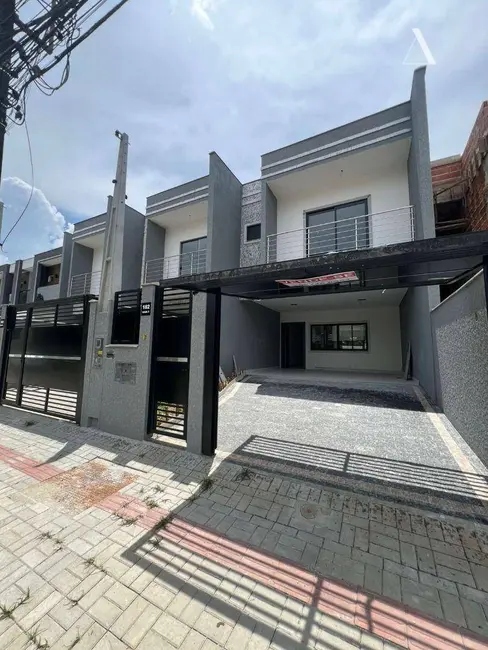 Casa com 3 quartos à venda, 169m2 em América, Joinville - SC - imagem 3 Foto 3 de Casa com 3 quartos à venda, 169m2 em América, Joinville - SC
