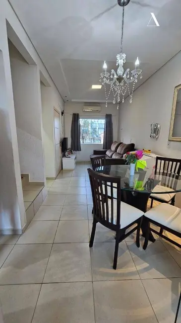 Casa com 3 quartos à venda, 150m2 em Nova Brasília, Joinville - SC - imagem 7 Foto 7 de Casa com 3 quartos à venda, 150m2 em Nova Brasília, Joinville - SC