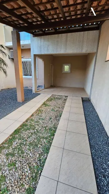 Casa com 3 quartos à venda, 150m2 em Nova Brasília, Joinville - SC - imagem 3 Foto 3 de Casa com 3 quartos à venda, 150m2 em Nova Brasília, Joinville - SC