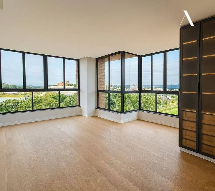 Foto 1 de Apartamento com 3 quartos à venda, 195m2 em Anita Garibaldi, Joinville - SC