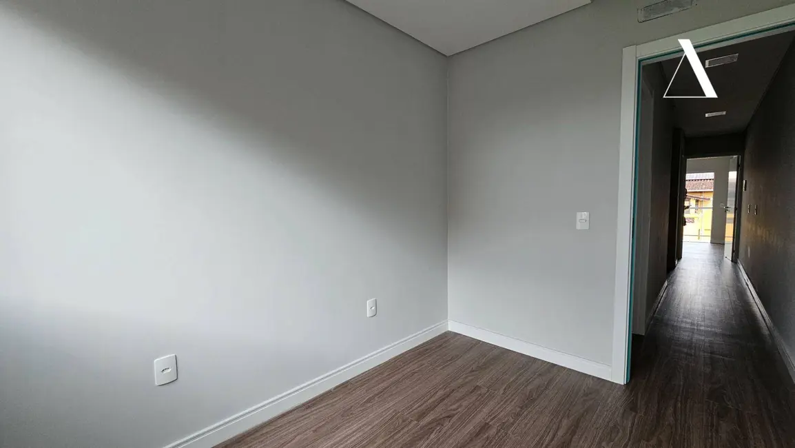 Foto 8 de Casa com 3 quartos à venda, 110m2 em Bucarein, Joinville - SC