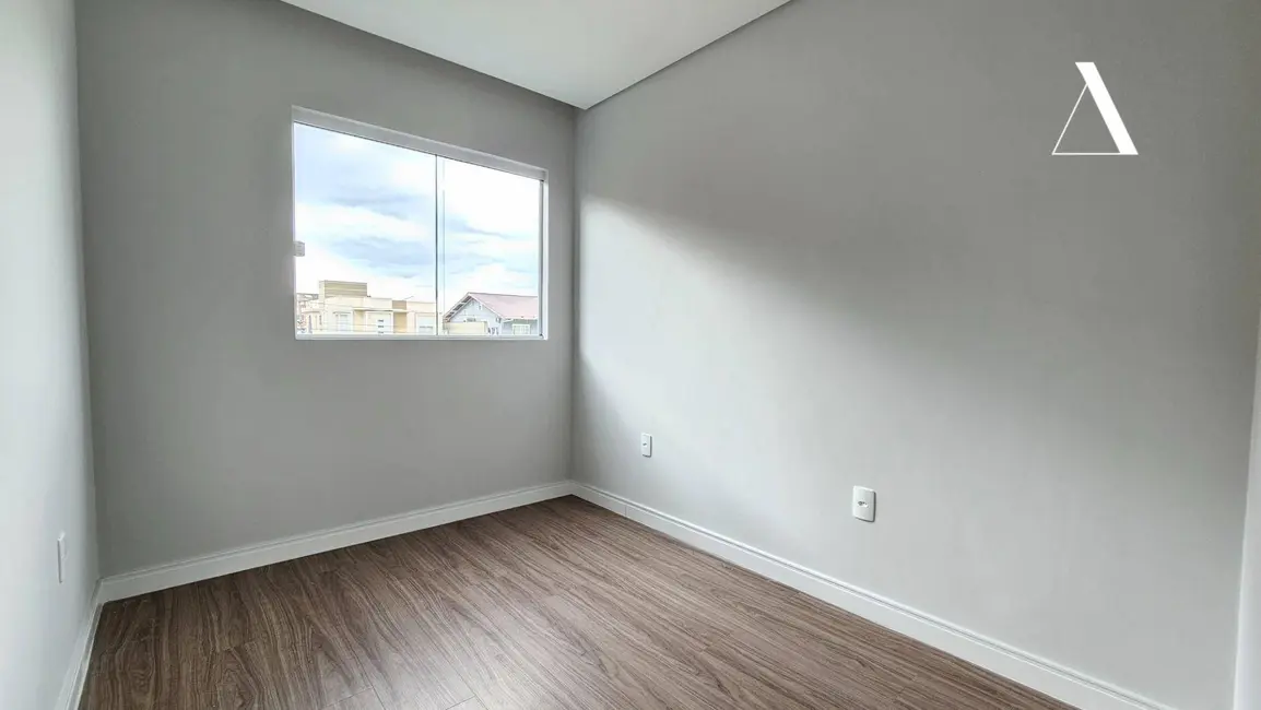 Foto 7 de Casa com 3 quartos à venda, 110m2 em Bucarein, Joinville - SC