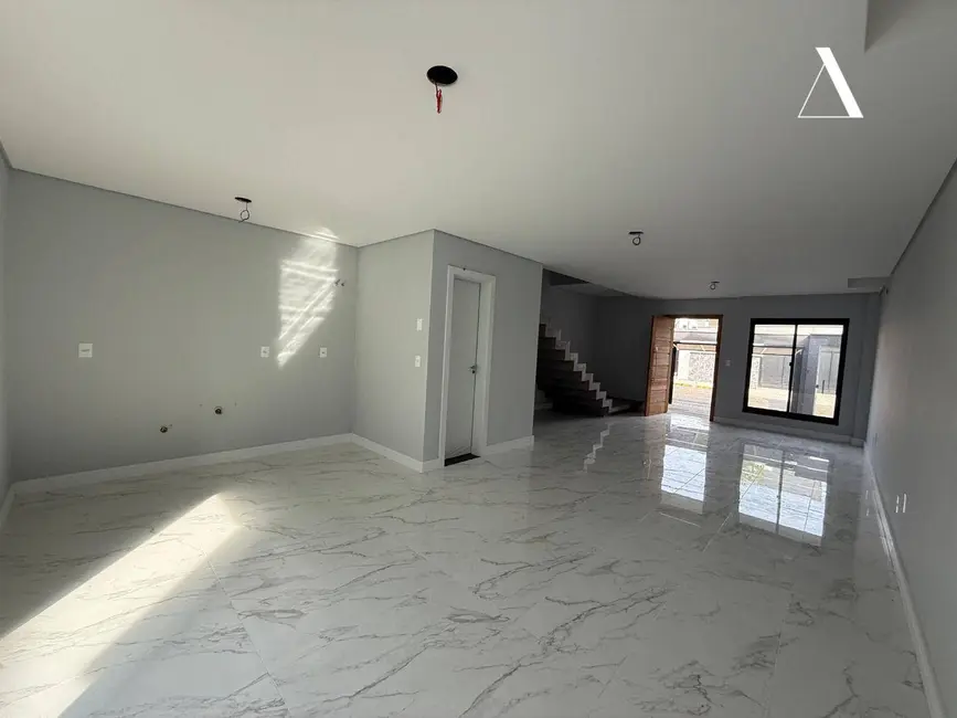 Foto 2 de Casa de Condomínio com 3 quartos à venda, 128m2 em Saguaçu, Joinville - SC