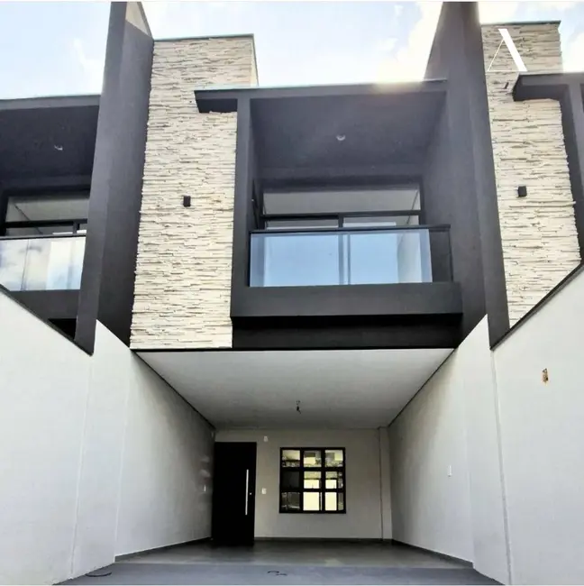 Foto 1 de Casa com 3 quartos à venda, 96m2 em Bom Retiro, Joinville - SC