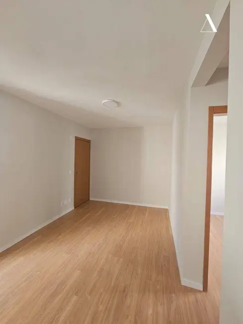 Foto 3 de Apartamento com 2 quartos à venda, 72m2 em Floresta, Joinville - SC