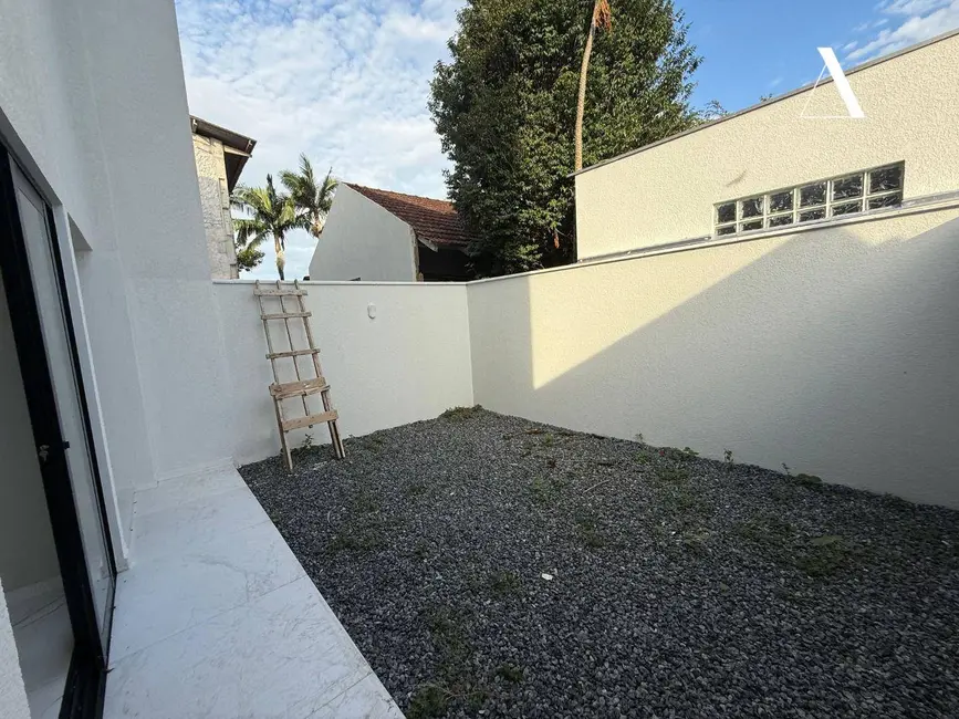 Foto 6 de Casa com 3 quartos à venda, 103m2 em Anita Garibaldi, Joinville - SC