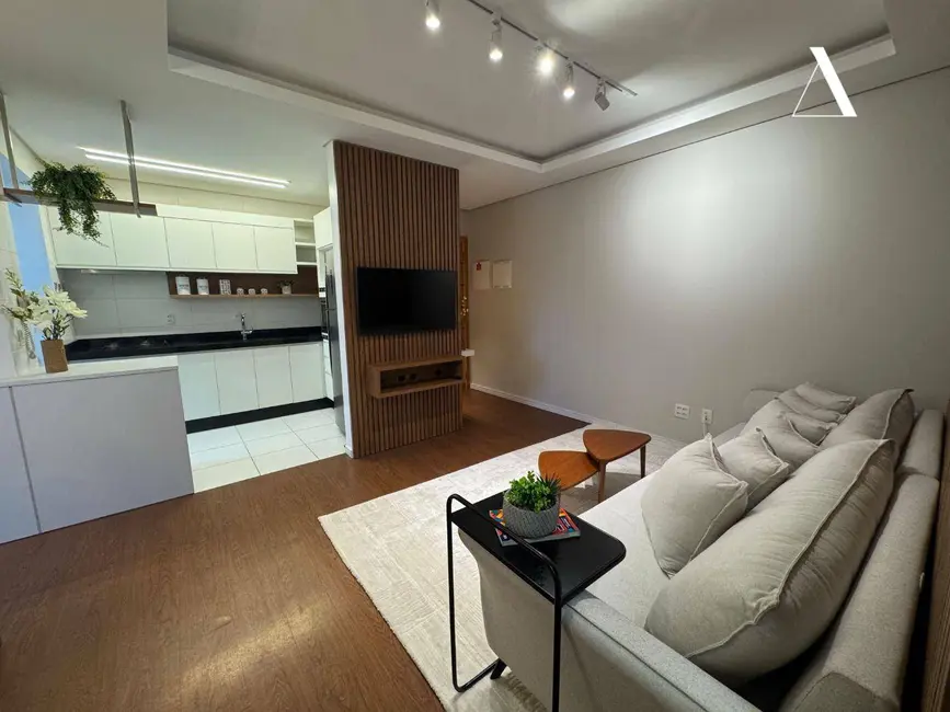 Foto 6 de Apartamento com 3 quartos à venda, 70m2 em Saguaçu, Joinville - SC