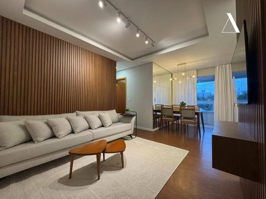 Foto 7 de Apartamento com 3 quartos à venda, 70m2 em Saguaçu, Joinville - SC