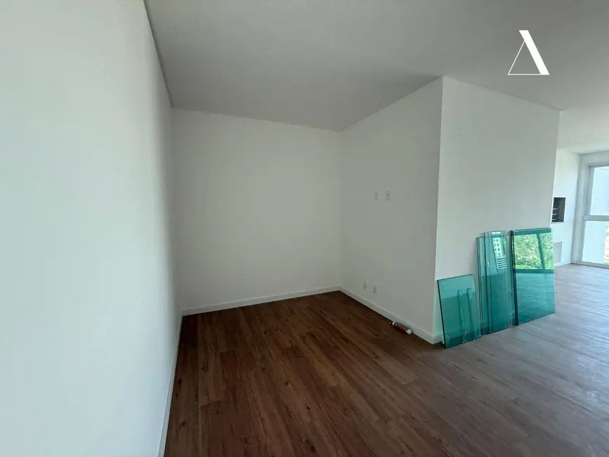 Foto 3 de Apartamento com 2 quartos à venda, 95m2 em Centro, Joinville - SC