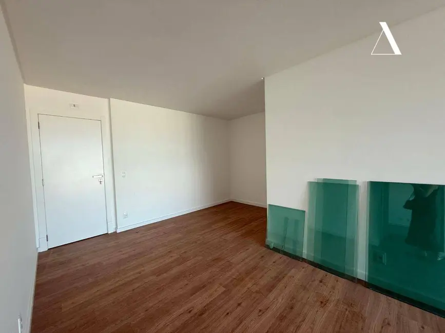 Foto 2 de Apartamento com 2 quartos à venda, 95m2 em Centro, Joinville - SC