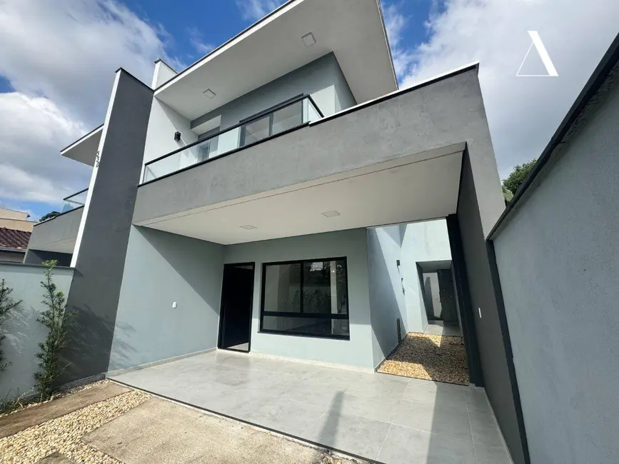 Foto 1 de Casa com 3 quartos à venda, 188m2 em Bom Retiro, Joinville - SC
