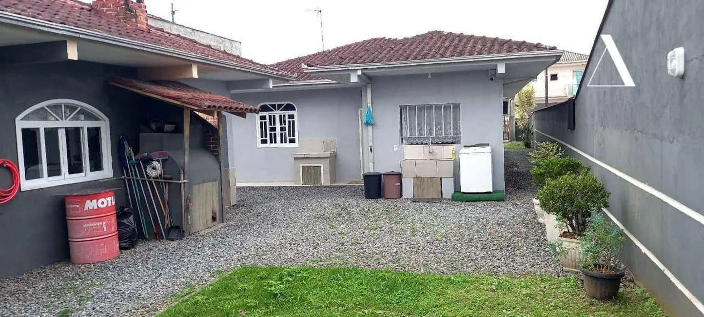 Foto 8 de Casa com 4 quartos à venda, 554m2 em Iririú, Joinville - SC