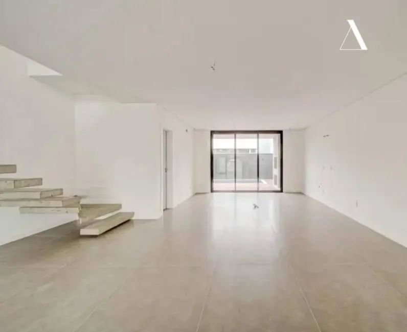 Foto 8 de Casa com 3 quartos à venda, 176m2 em Saguaçu, Joinville - SC