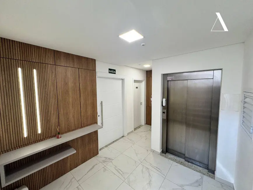 Foto 4 de Apartamento com 2 quartos à venda, 65m2 em Costa e Silva, Joinville - SC