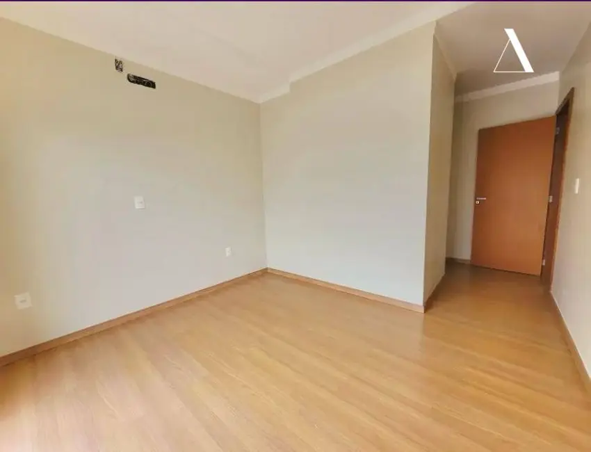 Foto 4 de Casa com 3 quartos à venda, 153m2 em Bom Retiro, Joinville - SC