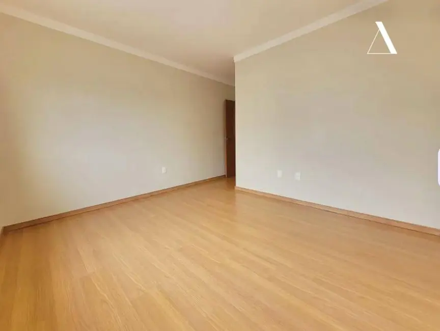 Foto 5 de Casa com 3 quartos à venda, 153m2 em Bom Retiro, Joinville - SC