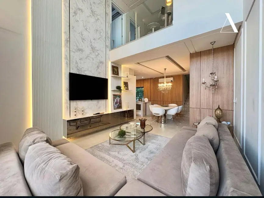 Casa com 3 quartos à venda, 204m2 em América, Joinville - SC - imagem 5 Foto 5 de Casa com 3 quartos à venda, 204m2 em América, Joinville - SC
