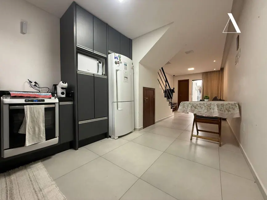 Casa com 2 quartos à venda, 67m2 em Comasa, Joinville - SC - imagem 9 Foto 9 de Casa com 2 quartos à venda, 67m2 em Comasa, Joinville - SC