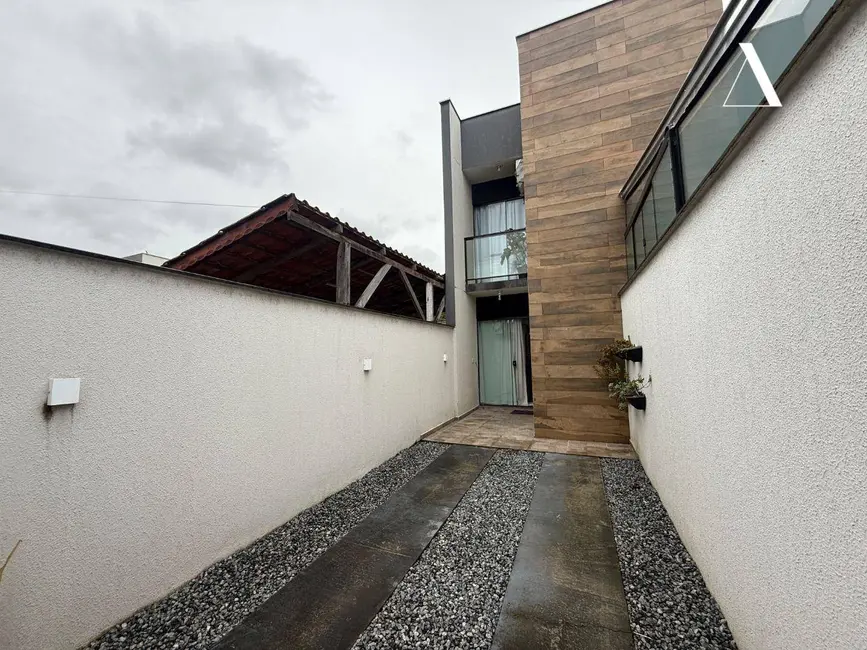 Casa com 2 quartos à venda, 67m2 em Comasa, Joinville - SC - imagem 2 Foto 2 de Casa com 2 quartos à venda, 67m2 em Comasa, Joinville - SC