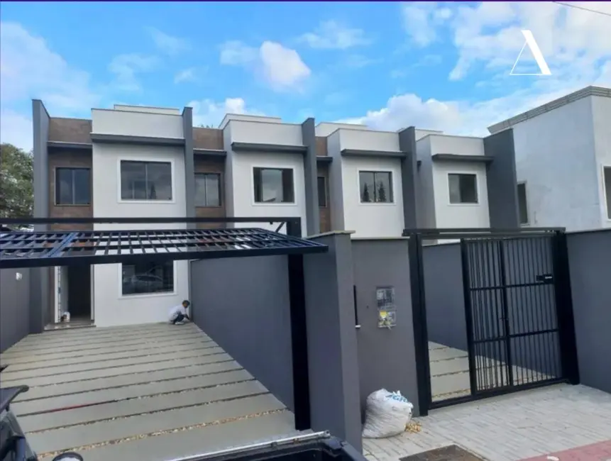 Foto 1 de Casa com 3 quartos à venda, 136m2 em Bom Retiro, Joinville - SC