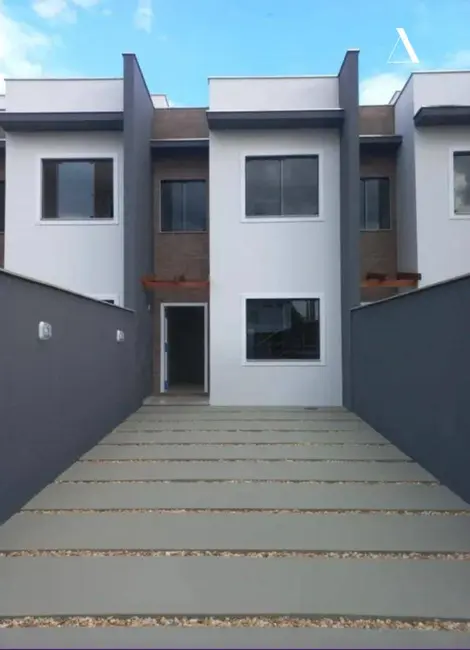 Foto 2 de Casa com 3 quartos à venda, 136m2 em Bom Retiro, Joinville - SC