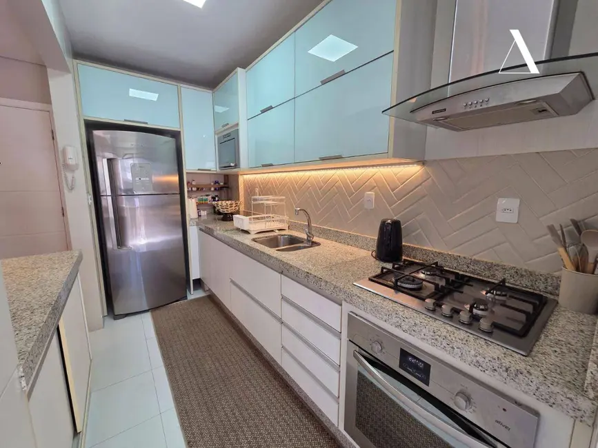 Foto 2 de Apartamento com 2 quartos à venda, 94m2 em Glória, Joinville - SC