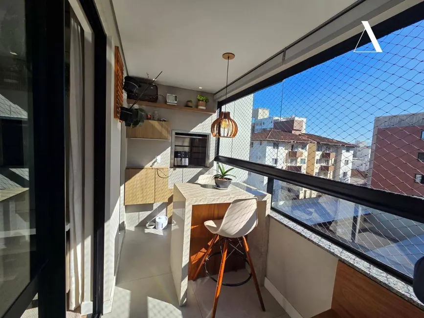 Foto 6 de Apartamento com 2 quartos à venda, 94m2 em Glória, Joinville - SC