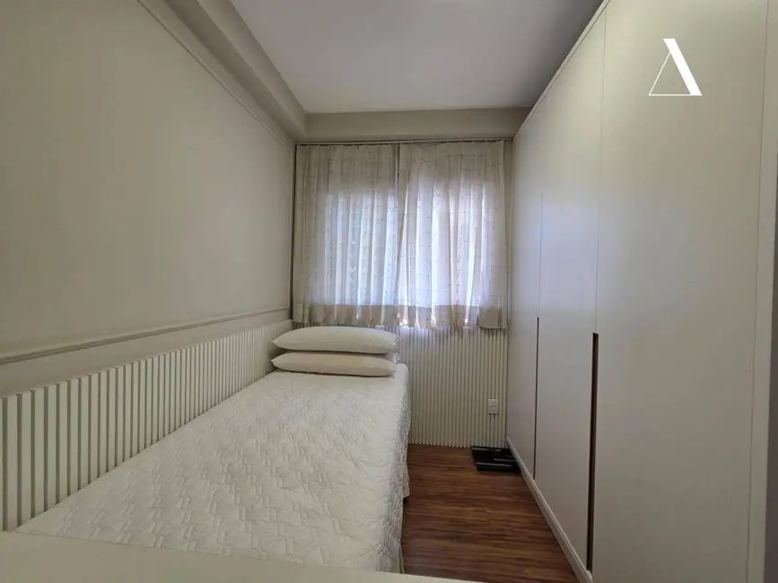 Foto 9 de Apartamento com 2 quartos à venda, 94m2 em Glória, Joinville - SC