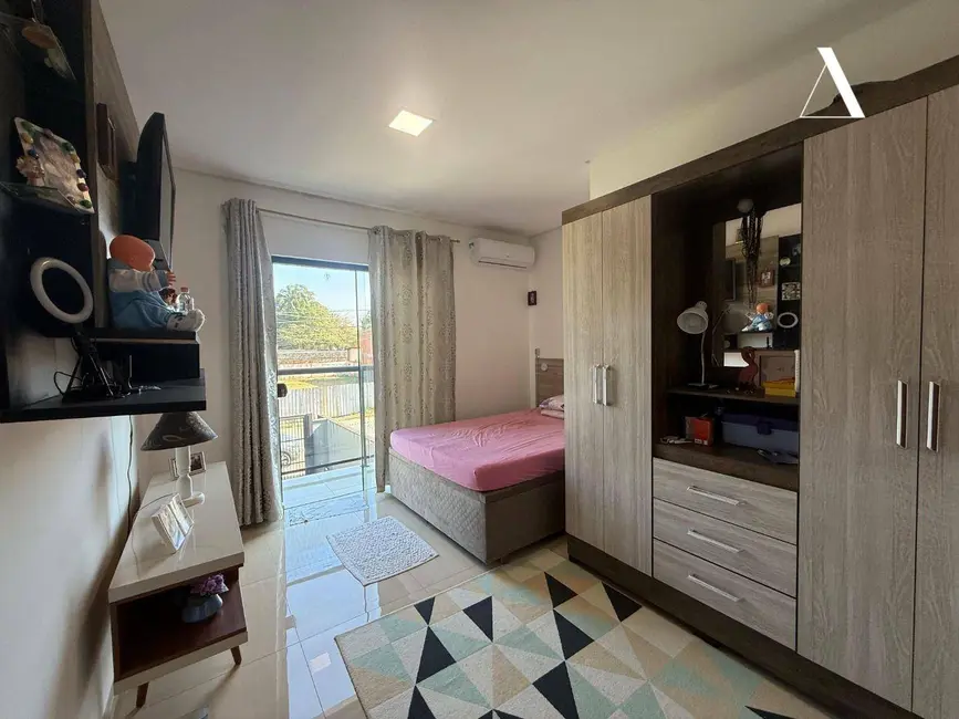 Foto 3 de Casa com 3 quartos à venda, 84m2 em Comasa, Joinville - SC