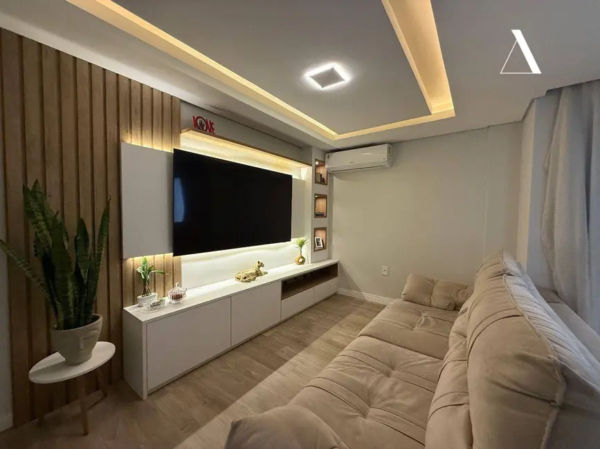 Foto 6 de Apartamento com 2 quartos à venda, 114m2 em América, Joinville - SC