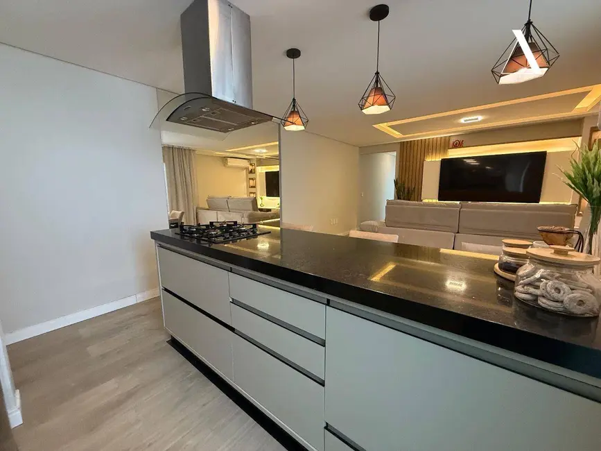 Foto 4 de Apartamento com 2 quartos à venda, 114m2 em América, Joinville - SC