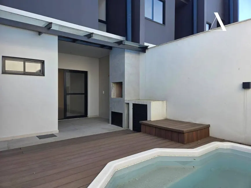 Casa com 3 quartos à venda, 120m2 em Costa e Silva, Joinville - SC - imagem 9 Foto 9 de Casa com 3 quartos à venda, 120m2 em Costa e Silva, Joinville - SC