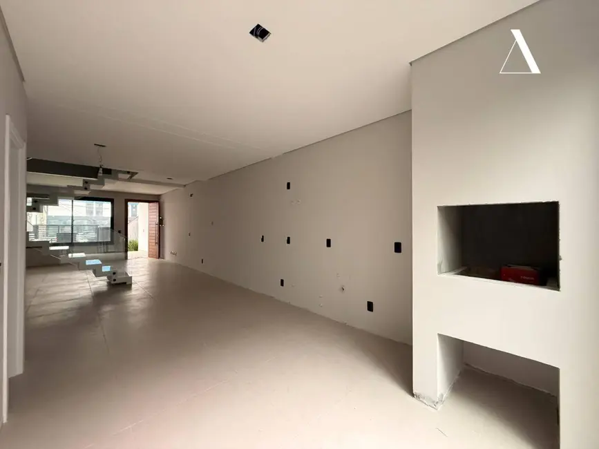 Casa com 3 quartos à venda, 180m2 em Anita Garibaldi, Joinville - SC - imagem 7 Foto 7 de Casa com 3 quartos à venda, 180m2 em Anita Garibaldi, Joinville - SC