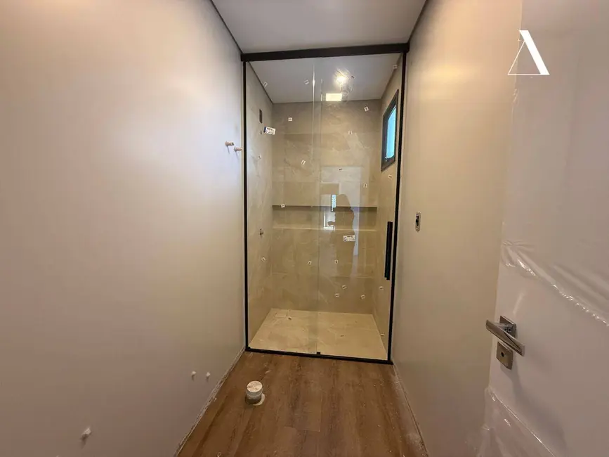 Foto 4 de Casa com 3 quartos à venda, 180m2 em Anita Garibaldi, Joinville - SC