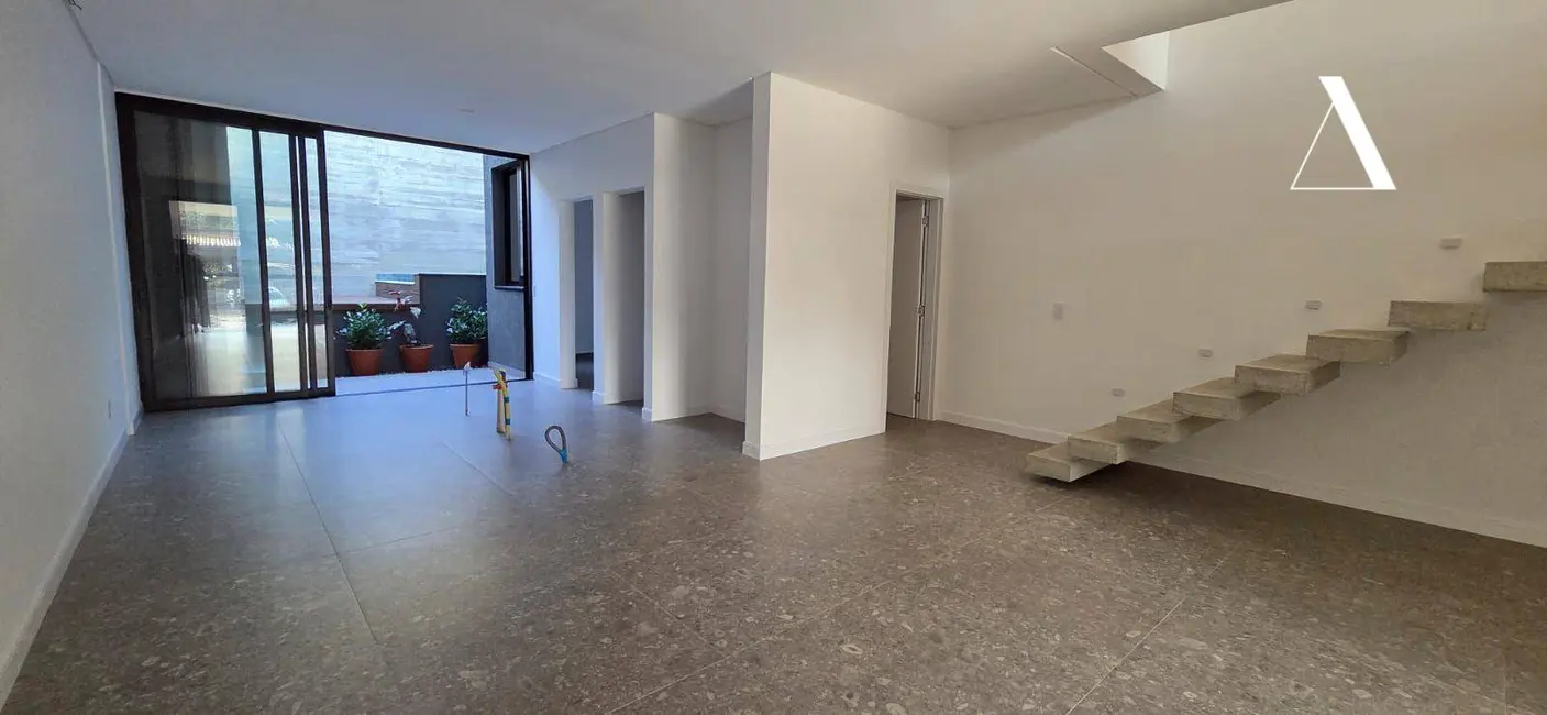 Foto 6 de Casa com 3 quartos à venda, 163m2 em Anita Garibaldi, Joinville - SC