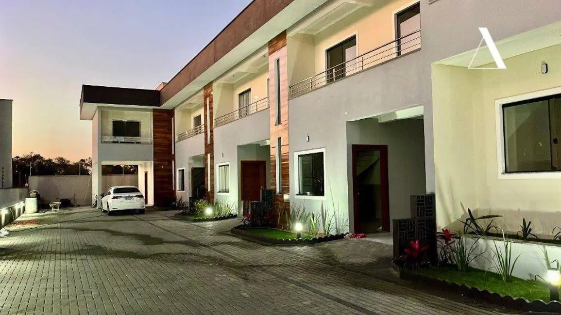 Foto 2 de Casa de Condomínio com 2 quartos à venda, 119m2 em Bom Retiro, Joinville - SC