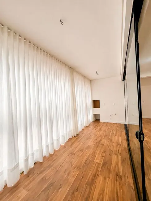 Foto 3 de Apartamento com 3 quartos à venda, 127m2 em América, Joinville - SC
