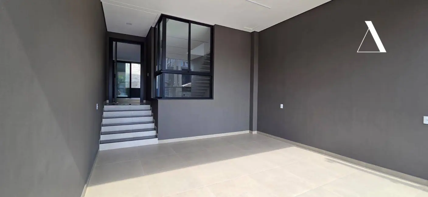 Foto 4 de Casa com 3 quartos à venda, 138m2 em Anita Garibaldi, Joinville - SC