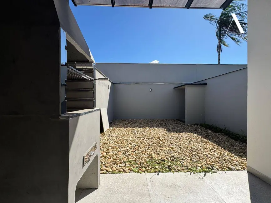 Casa com 3 quartos à venda, 105m2 em Costa e Silva, Joinville - SC - imagem 9 Foto 9 de Casa com 3 quartos à venda, 105m2 em Costa e Silva, Joinville - SC