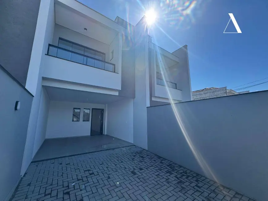 Casa com 3 quartos à venda, 105m2 em Costa e Silva, Joinville - SC - imagem 2 Foto 2 de Casa com 3 quartos à venda, 105m2 em Costa e Silva, Joinville - SC