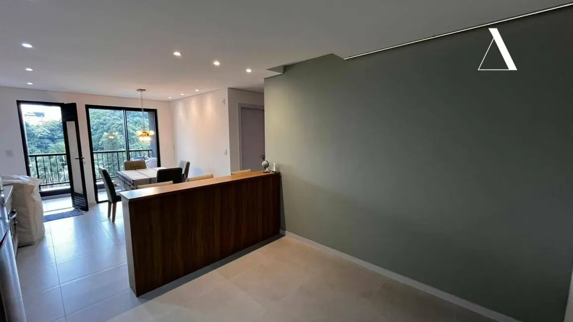 Foto 2 de Apartamento com 3 quartos à venda, 104m2 em Anita Garibaldi, Joinville - SC