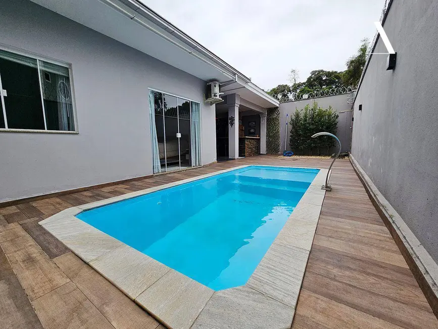 Foto 3 de Casa com 4 quartos à venda, 360m2 em Floresta, Joinville - SC