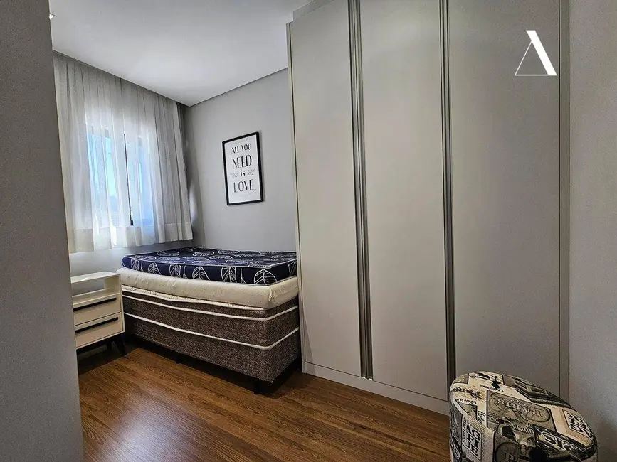 Foto 9 de Casa com 3 quartos à venda, 177m2 em Bom Retiro, Joinville - SC