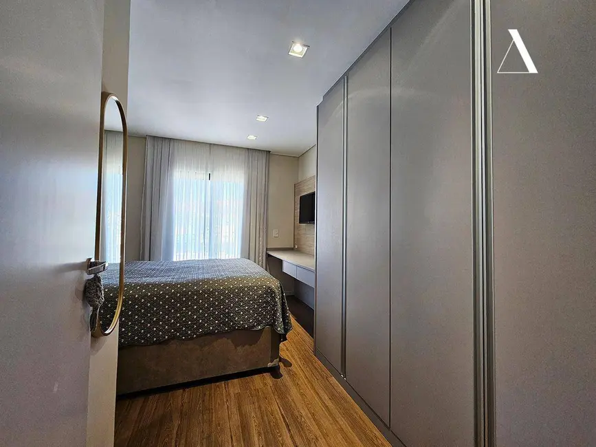 Foto 6 de Casa com 3 quartos à venda, 177m2 em Bom Retiro, Joinville - SC