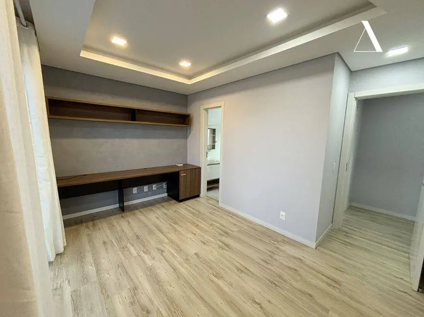 Foto 7 de Casa com 3 quartos à venda, 171m2 em Glória, Joinville - SC