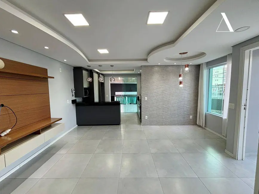 Foto 3 de Casa com 3 quartos à venda, 171m2 em Glória, Joinville - SC