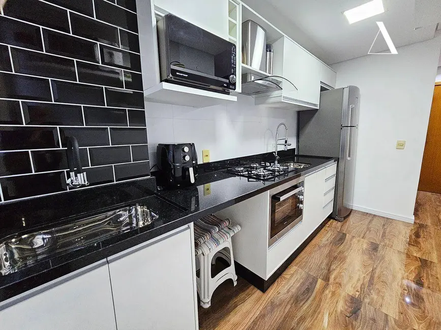 Foto 1 de Apartamento com 2 quartos à venda, 85m2 em Floresta, Joinville - SC